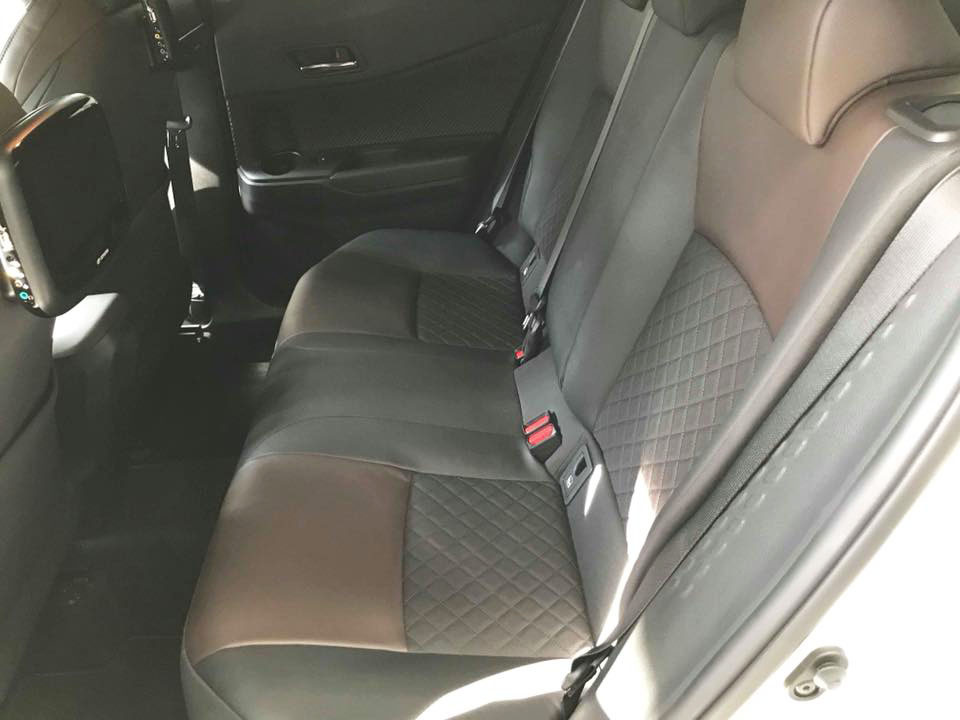 Toyota C-HR - crossover cỡ nhỏ giá gần 1,8 tỷ tại Việt Nam